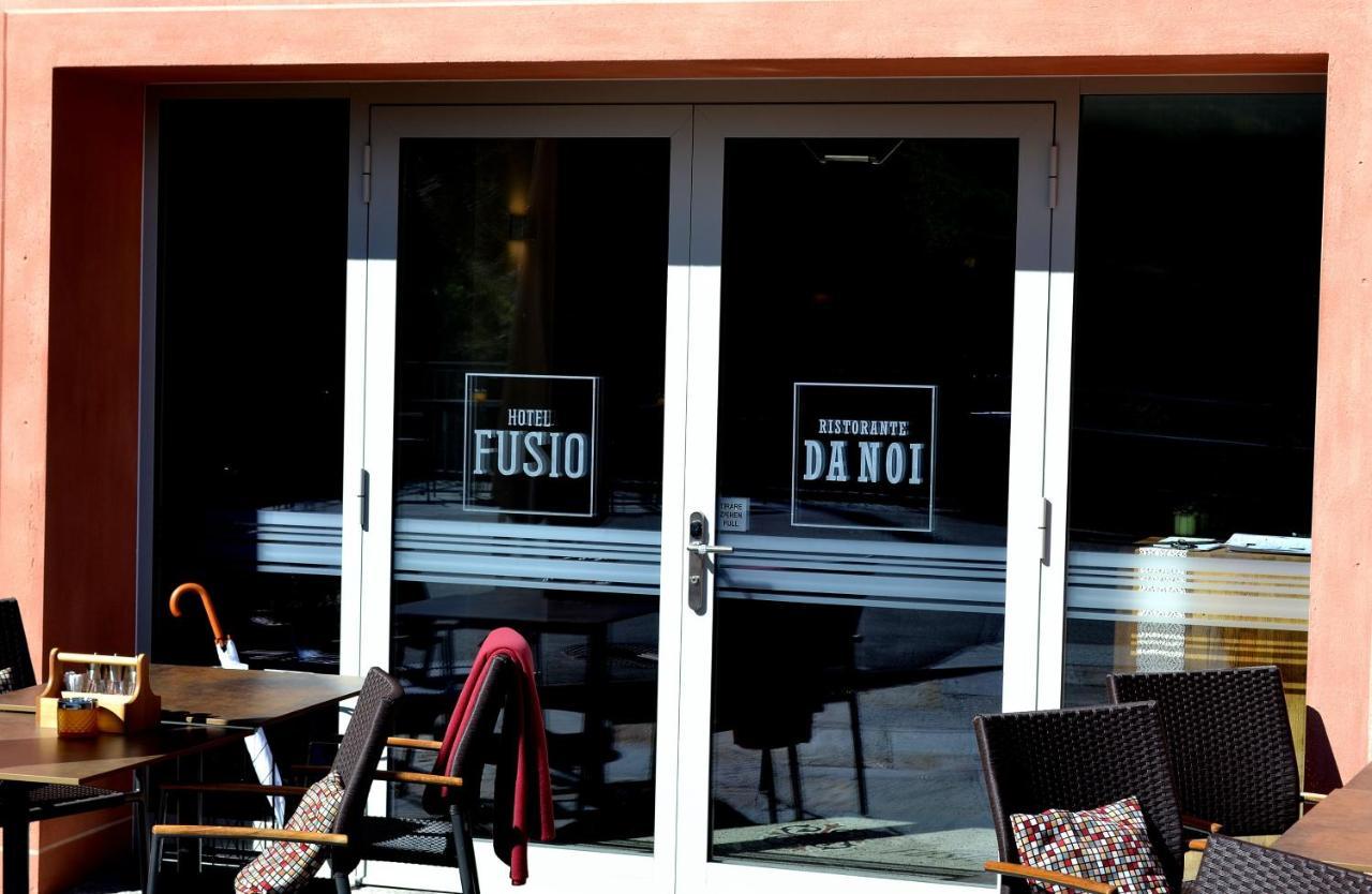 Unique Hotel Fusio Bagian luar foto