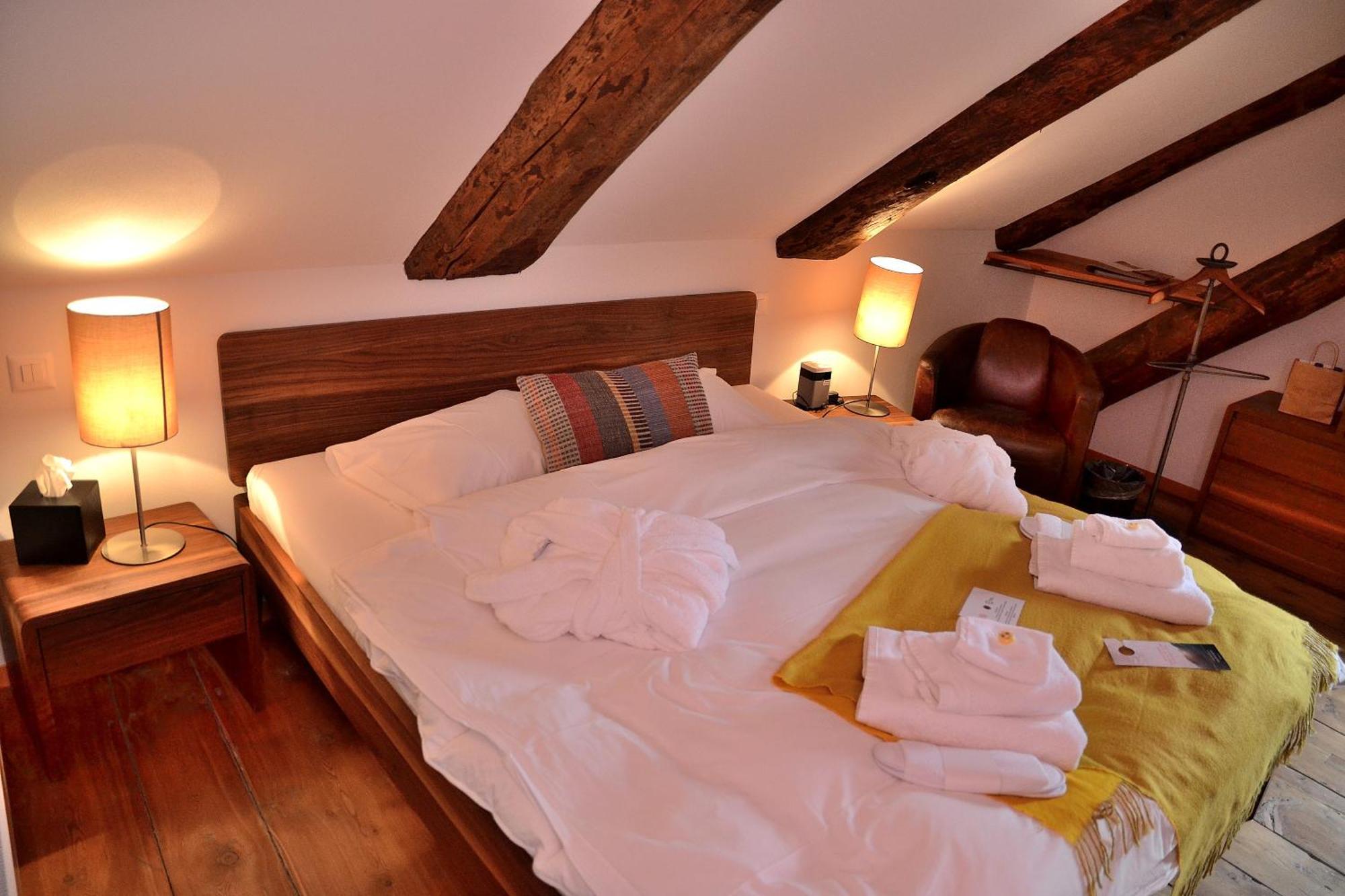 Unique Hotel Fusio Bagian luar foto